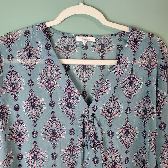 Maurices Womens Lace Up Sheer Boho Metallic Blouse Top Size 2 - Picture 4 of 7
